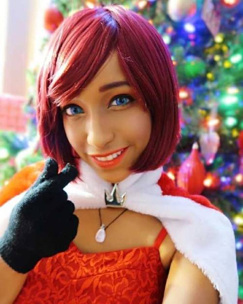 Christmas Kairi selfies I really love how this look came together. As some of you guys already know,