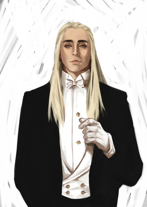 sigun-i-loki:Thranduil by Mr. Righthand.  