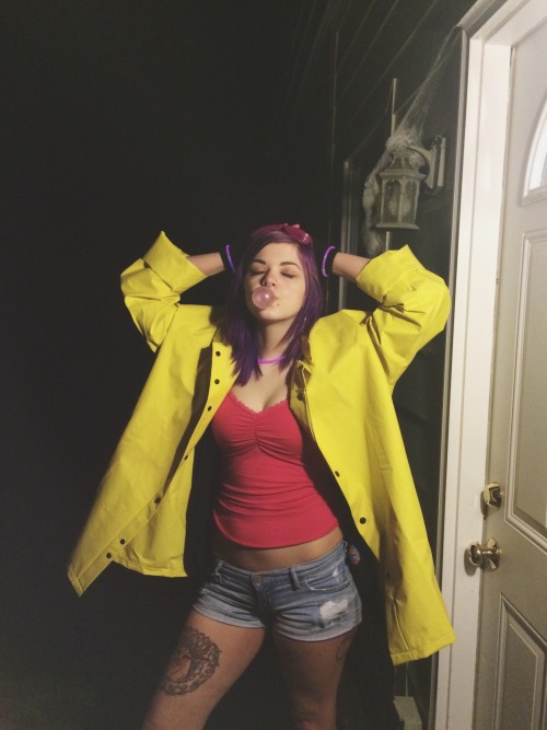 princesspouty:  good thing i found this giant rain coat at good will!jubilee costume was a success and i looked cute as hell