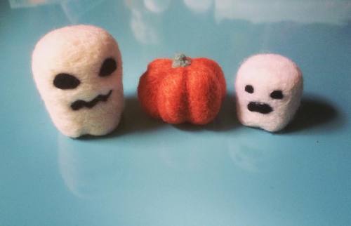 My latest felting creations… I’m not obsessed with Halloween, you are