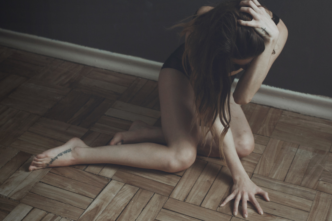 b-authentique:  Malissa Otting (interview) Keep reading 