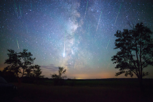 Porn astronomyblog:  What is a meteor shower? photos