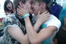 Gay Kisses And Love