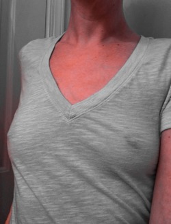 Soccer-Mom-Marie:  Happy Braless Friday! 🍒😚   Another Top Notch Bf Submitter