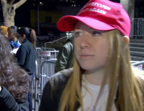 iamwizz:fnhfal:Trump supporter pepper sprayed at UC Berkeley riot.big mood