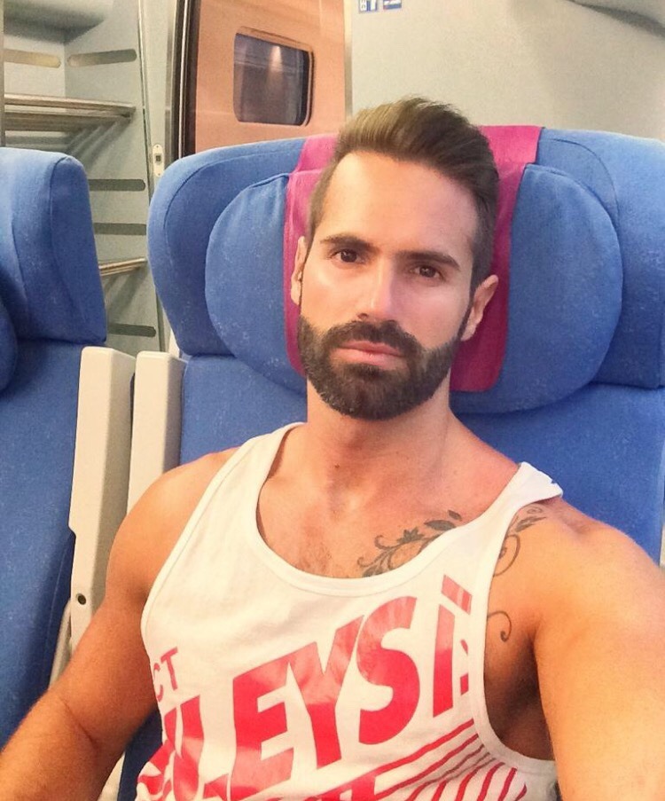 queerclick:  Beardie. Hottie. Dani. See ALL of Dani here. 