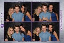 direct-news:  New photos of Louis and his friends on New Years Eve.