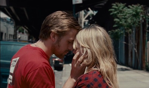 cinema-shots: “Tell me how I should be. Just tell me. I’ll do it.” Blue Valentine (2010) 