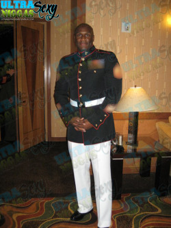 texaslove2013:  ultrasexyniggas:  [Veterans Day Tribute to our Military] Marine Sergeant from Detroit stationed at Camp Pendleton [↓↓↓Click The Banner To Follow Us↓↓↓]  Follow Us for the HOTTEST Black Men on Tumblr! Lot of EXCLUSIVE pictures/videos!