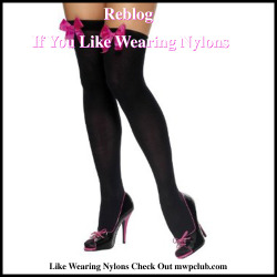 sissyclaire3:pantycouple:Wearing nylons feels