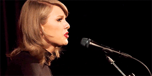 goforgomez: Remind her how it used to be…