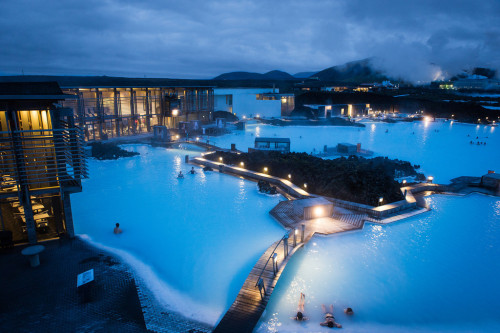 princess-sleepyhead: ajheyheyhey: sixpenceee: Pictures of blue lagoon in Iceland. It’s a 