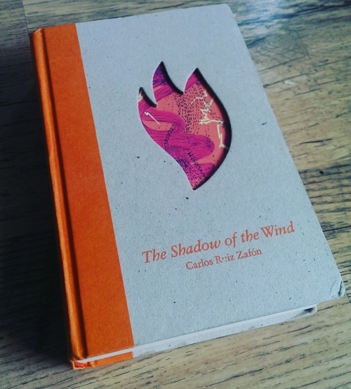 fght-ff-yr-dmns: The Shadow of the Wind by Carlos Ruiz Zafon Special Edition hardback   One of 