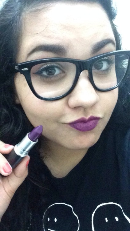 julianocasabranca:MY LORDE LIPSTICK JUST ARRIVED AND IT’S MY FAVORITE LIPSTICK HANDS DOWN