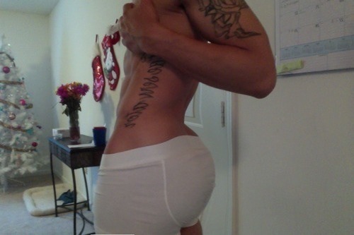 vato713:  hot ass bottoms!  🍰🍰👍dammm