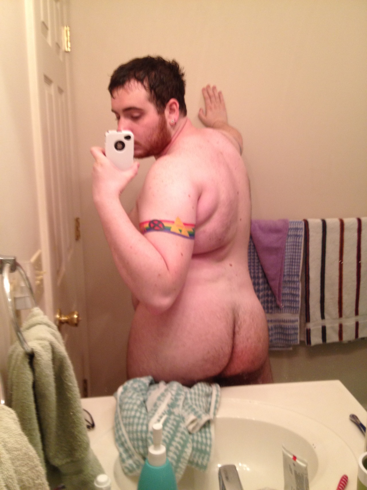 300poundsofhorny:  Merry Christmas;)