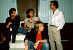 istartedoutonburgundy:  Bob Dylan, Lou Reed, Tom Petty, and Randy Newman in 1985.