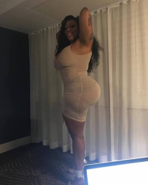 Don’t waste your time. Here are black girls that wanna fuck too!