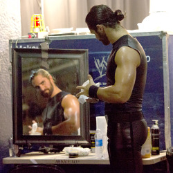 fishbulbsuplex:Seth Rollins