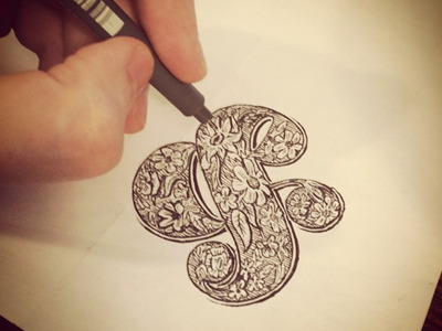 visualvibs:
“ Instagrampersand #1 by Joseph Alessio
Twitter: @Trendgrafeed
”