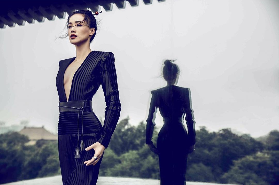 literallyadramaqueen:  Shu Qi          → for HARPER’S BAZAAR  (China) August