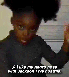 gladi8rs:  thequeenbey:  Her confidence. This is what it’s all about.  Werk it