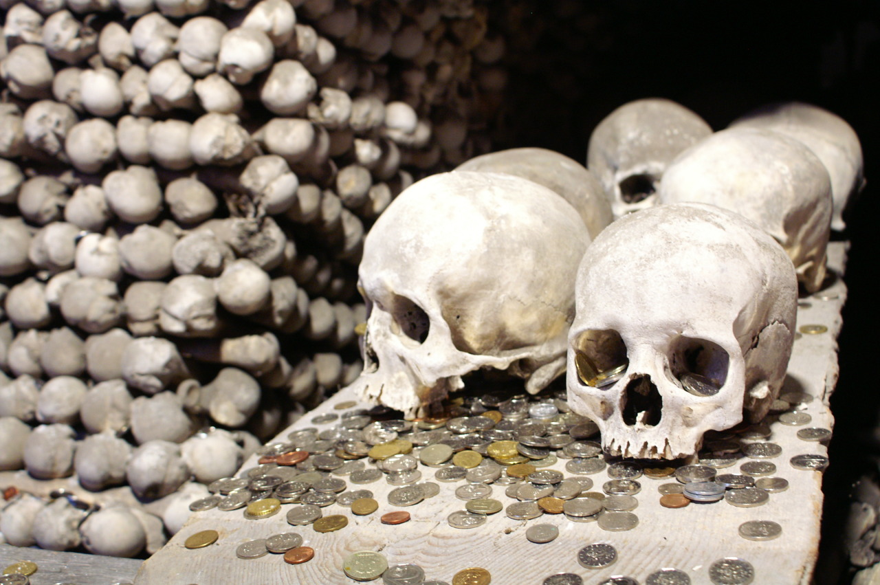 Time for another All Hallow’s Eve excursion &hellip; to the Sedlec Ossuary