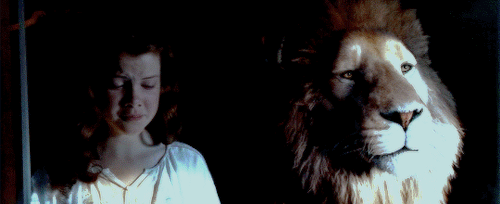 celestialsonata7:Aslan + Lucy(requested by @authordc)