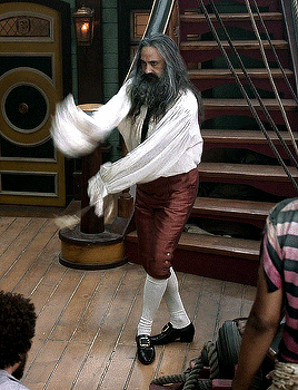 marshal-vanth:Taika Waititi as Edward Teach/Blackbeard in OUR FLAG MEANS DEATH