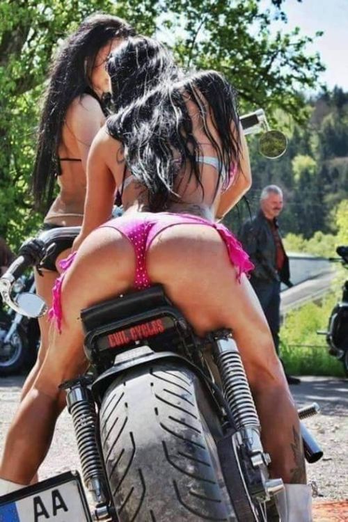 Real Biker Babes