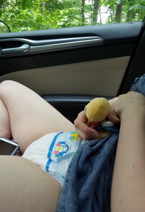 dcdaddyforaprincess:Playtime at the park for Daddy’s Day!  Complete with a car and park diaper check.  Who thinks we should have just taken care of the wet diaper right there on the trail?