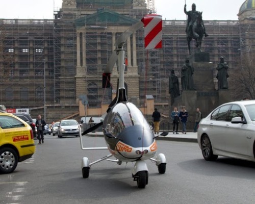 nirvana autogyro’s gyrodrive becomes world’s first street legal flying car http://ift.tt/2sE41Rq