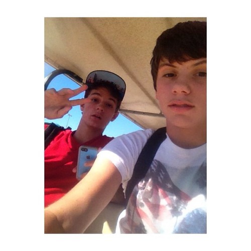hottigboyyzz: @timothyhoward_