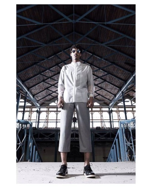 Look 4. PVC Shirt and tailored trousers.   @iamjoncooney  Model: @real_waynew   #collection #graduat