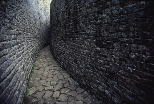 Africa&rsquo;s Lost City &mdash; The Ruins of Great Zimbabwe,Built around the 11th century, the Ruin