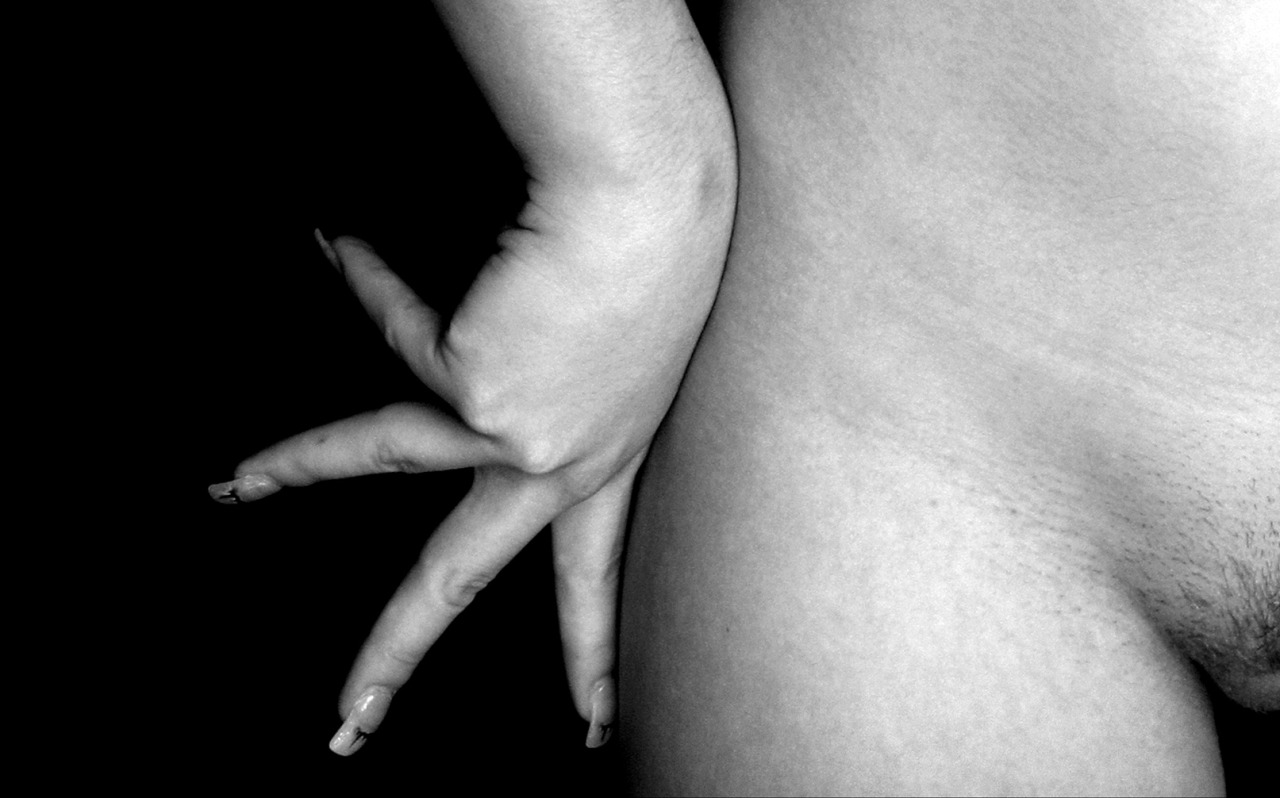 aquadisale:  graeandresen:  inverted four - Copyright © Græ Andresen