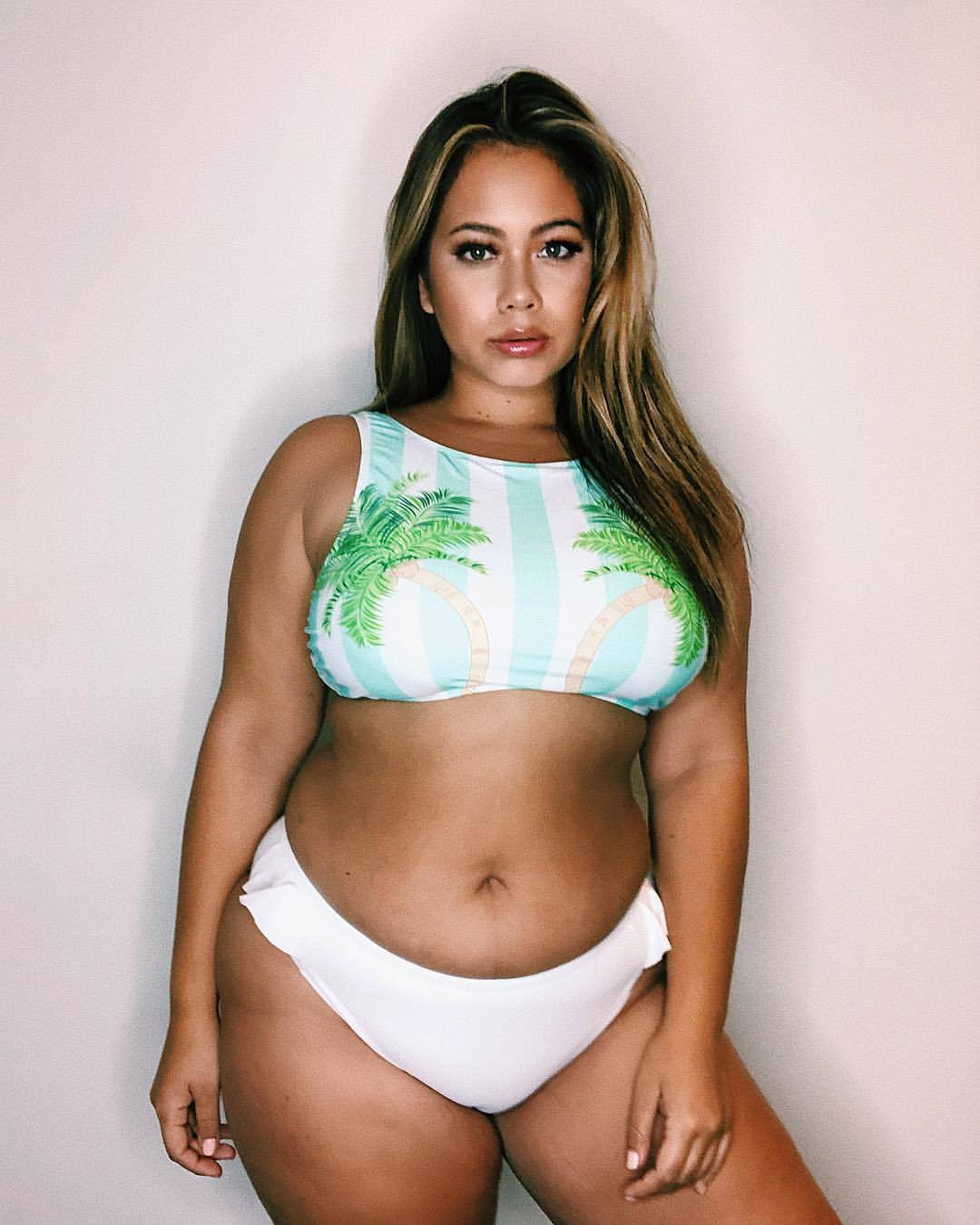 thinfatfit:  Catie Li