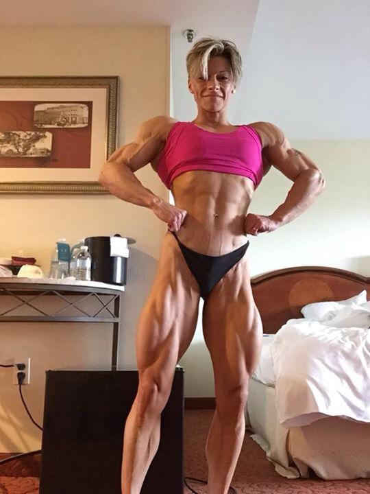 scitechfitness:  heartmuscle:  Nathalie Foreau. Special.  Yes.