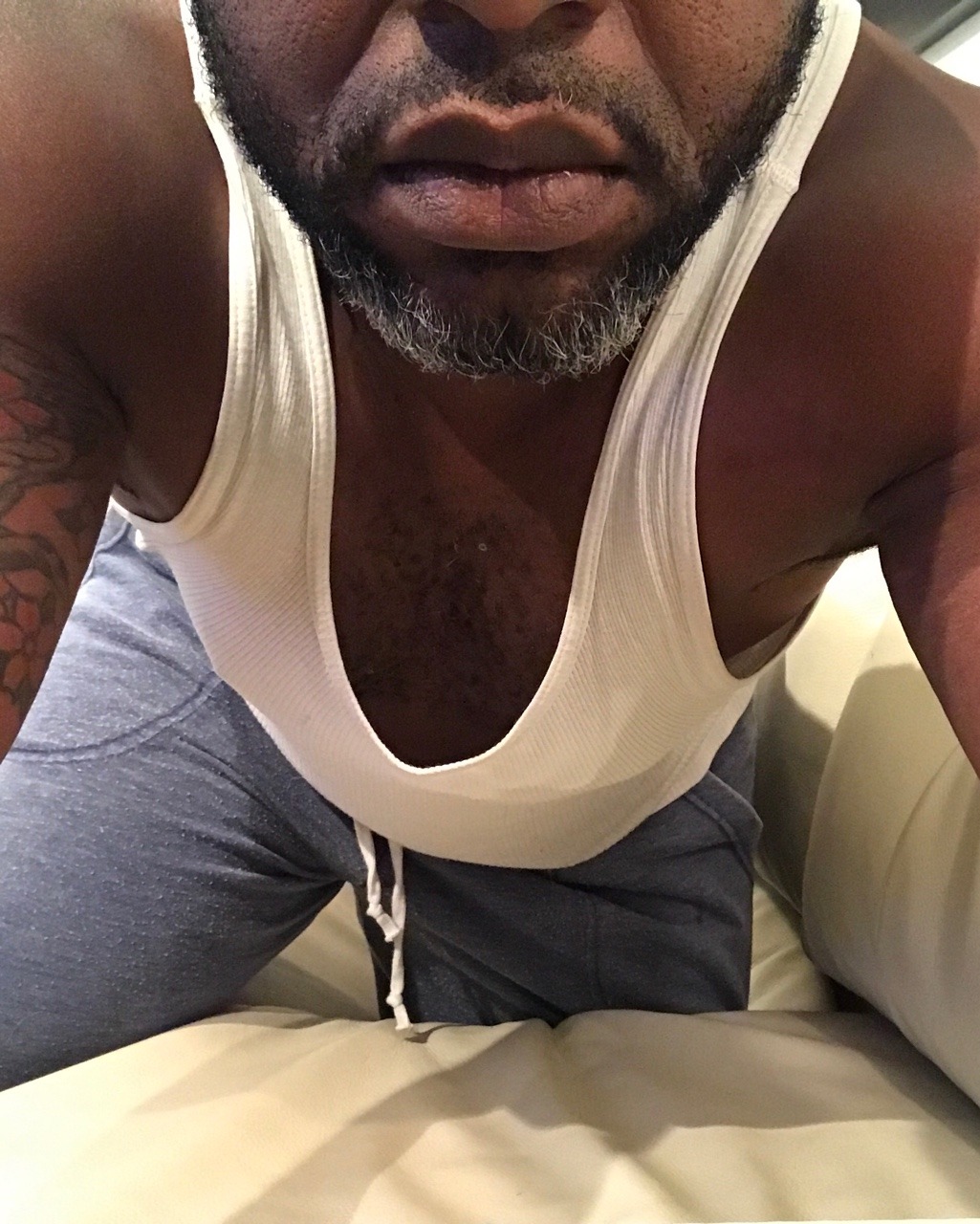 beeboy078:  Come at me bro 💪🏽