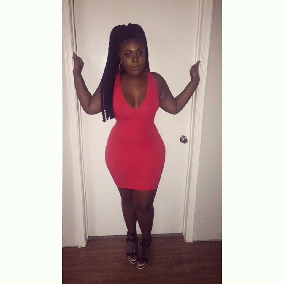 simplyraesheen:  Didn’t have any good pictures 😩😩 Dark skin appreciation