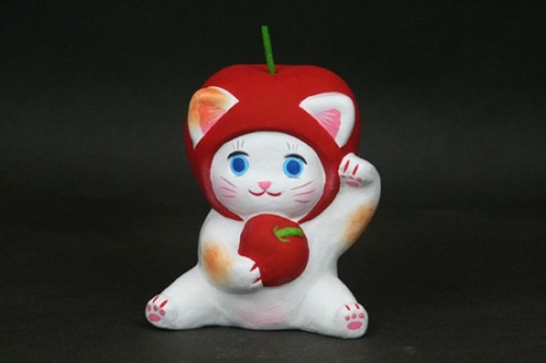 totheark:fruit beckoning cats