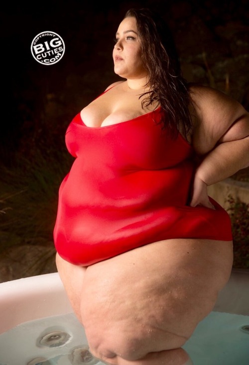 XXX My newest set is up!! Check it out at Boberry.BigCuties.Com. photo