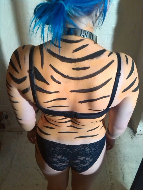 thattroikidd:Made cassiecorpse into a tiger for a future shoot idea :D