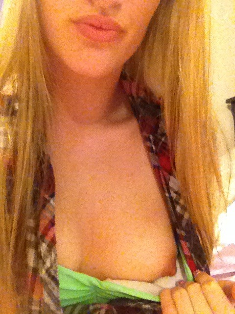 alwayys-hornyy:  http://patriciaaaaaas.tumblr.com