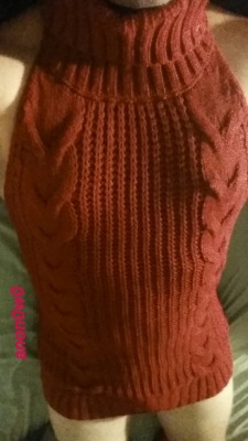 anon0w0kittyscorner:  anon0w0playtime:  I finally got it! It looks amazing and feels amazing. Have I killed any virgins yet? Hehe  Normally I don’t share real pics on this blog but I’m too happy with this sweater to care right now
