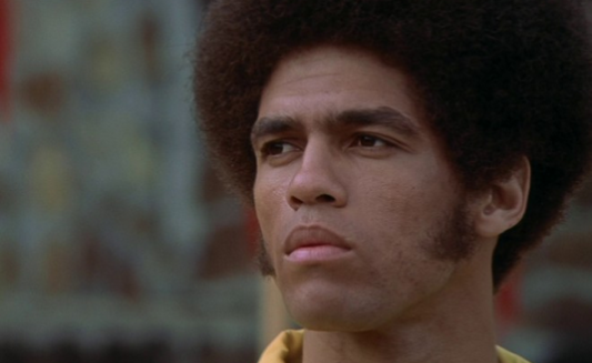 geeksofdoom:  Jim Kelly, Martial Arts icon and star of ‘Enter The Dragon,’ dies