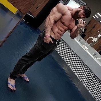 plax999: Azamat Karabashev   Please repost and follow: https://plax999.tumblr.com/archive