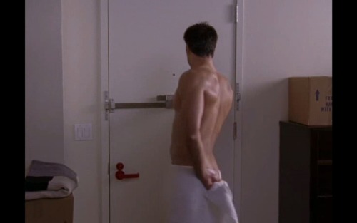 jsuavazblog:  Victor Webster en la serie Sexo en Nueva York (Sex and the City). 