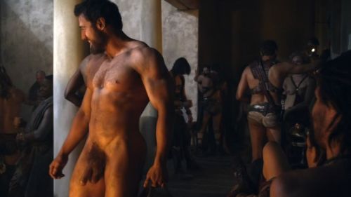 Porn photo sodomymcscurvylegs:  The many dicks of Spartacus!…PLOT