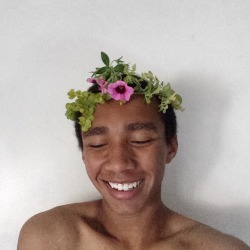 drowzylove:your real life flower filter boy